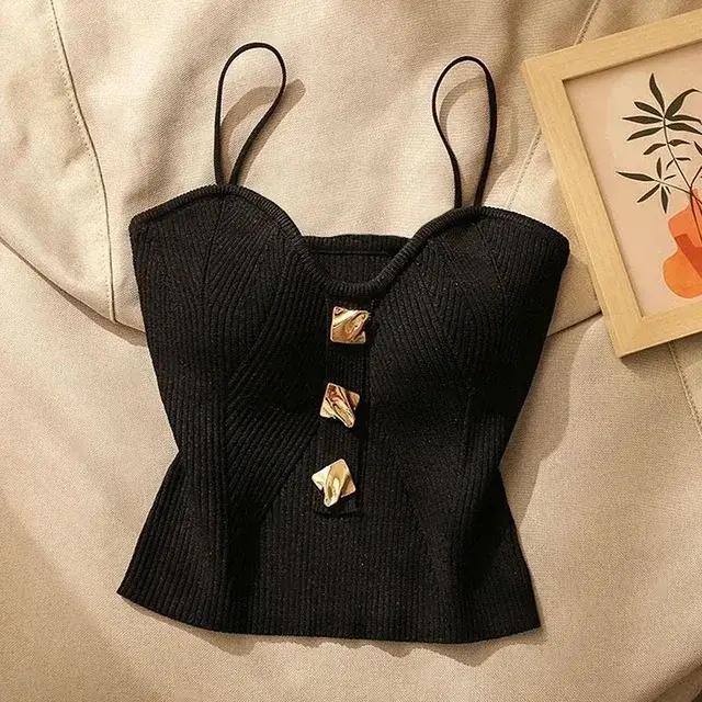 Camisole en coton tricotée pour femme junior élégante et sexy style bureau dame été 2024