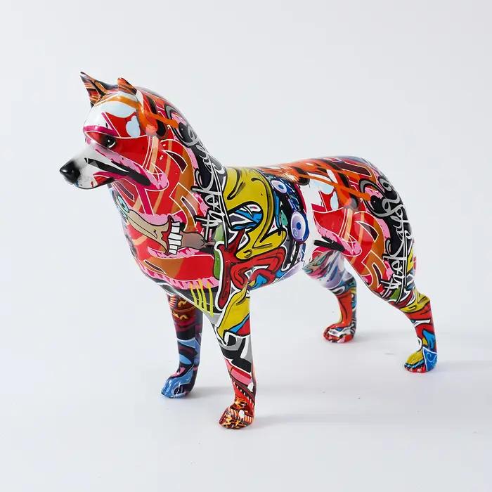 Statue de chien husky en résine faite à la main