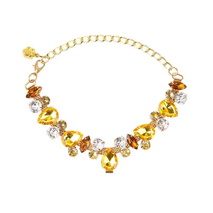 Collier de luxe en pierres précieuses pour chien et chat