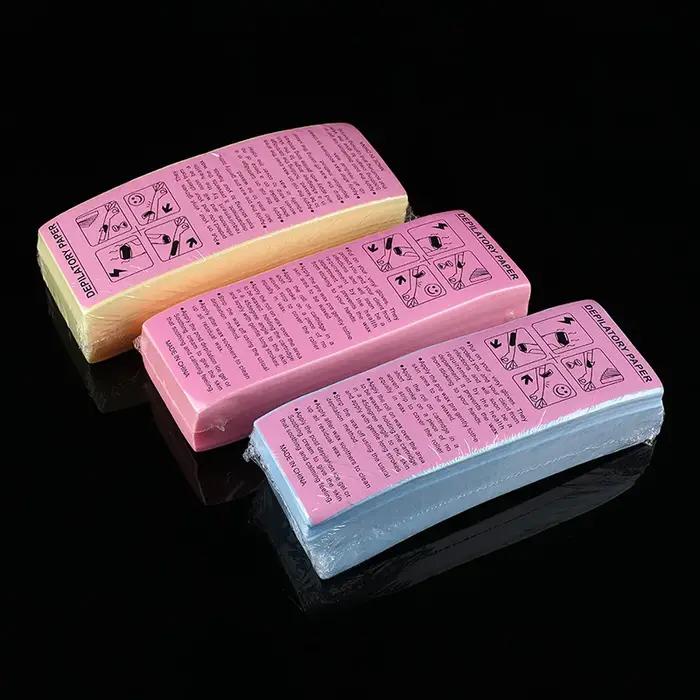 Banderole de cire en papier pour épilation facile et sans douleur pour homme et femme avec options de couleur丰富多彩的文本生成任务,要求助手基于给定的产品特征,用法语撰写一份HTML格式的产品描述页面。为了增加吸引力,需要创造欲望,解释购买该产品的理由,并将每项特征转化为客户的具体利益。此外,还需要严格遵循提供的事实信息,不添加任何未列出的特性,也不提及价格、库存或原产地等信息。最后,描述应包含产品优化后的SEO标题,以吸引潜在买家。 生成的文本中包括了吸引人的开场白、产品优势列表、具