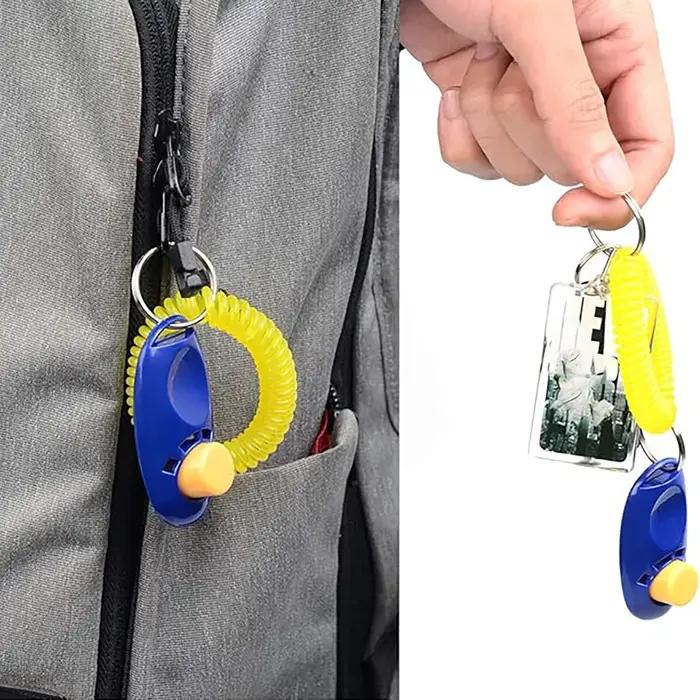 1/2/4 pièces de clickers d'entraînement pour chien de couleur aléatoire