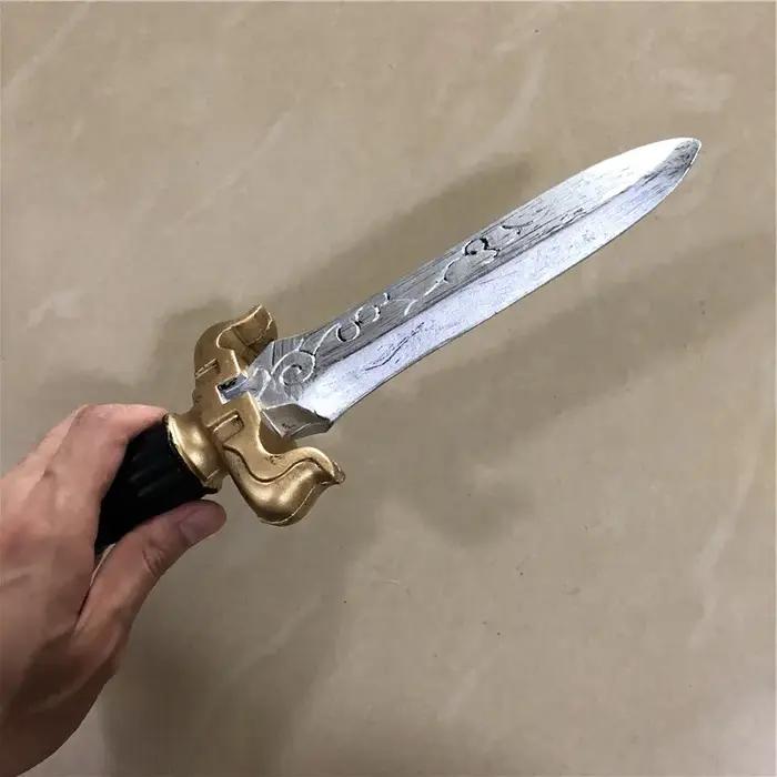 7 Styles de lames, épées et couteaux de cosplay