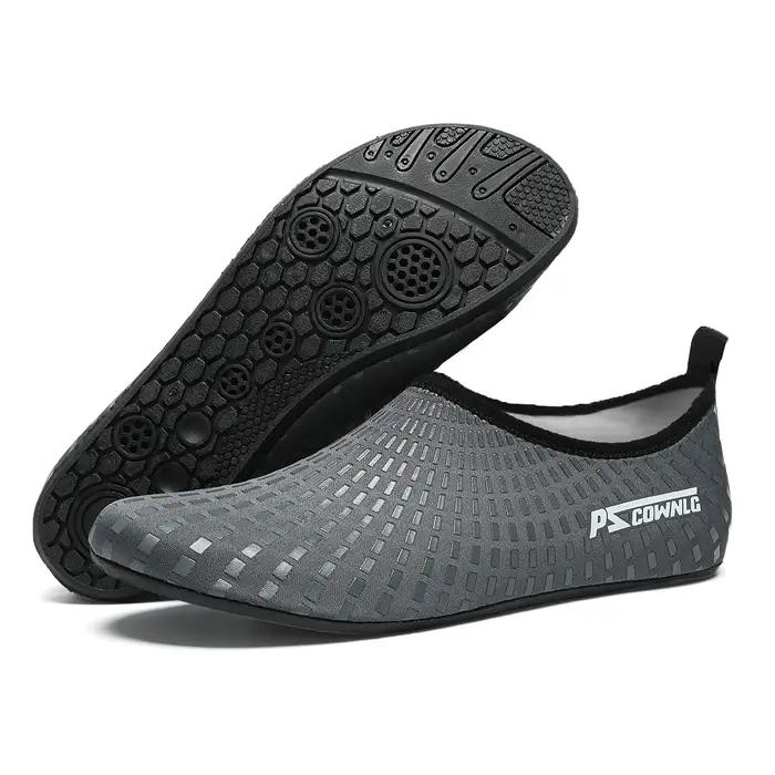 Chaussures de plongée femmes Aqua chaussures hommes plage natation Sport nautique chaussettes pieds