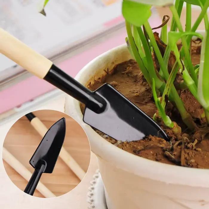 Ensemble d'outils de jardinage multifonctionnels pour plantes domestiques et jardins familiaux avec pelle multifonctionnelle et herse pour arrosage efficace et entretien facile
