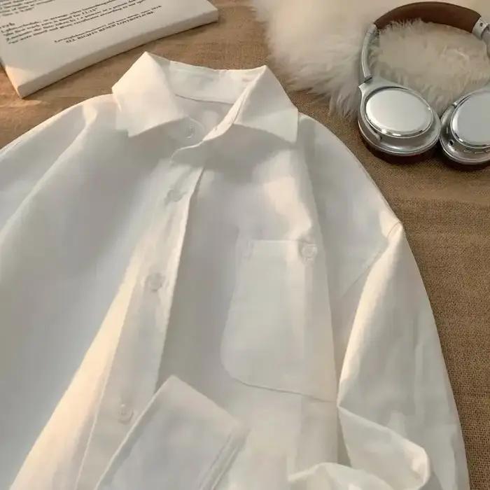 Vêtements pour hommes bleu clair à manches longues boutonné chemise poche ample chemisier en coton décontracté