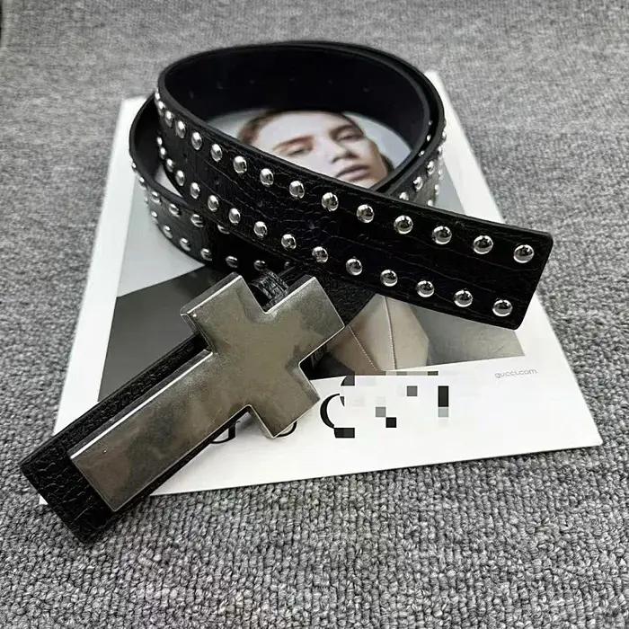 Ceinture croisée en métal cloutée à motif craquelé, accessoire vestimentaire de style gothique punk
