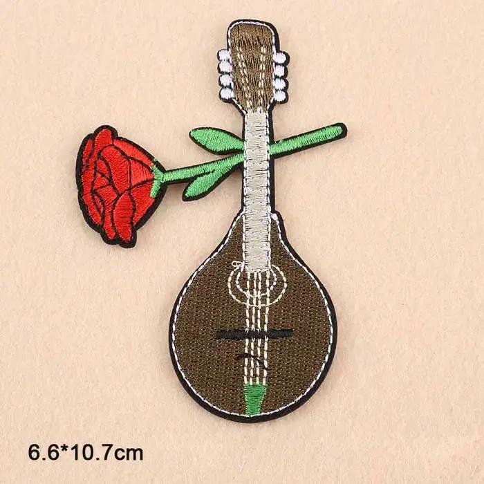 Rose guitare crâne croix Crucifix fer sur patchs brodé vêtements Patch