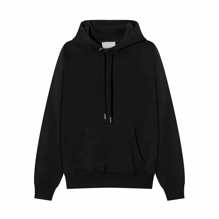 Les Français adorent les sweats à capuche brodés pour hommes et femmes. Les couples décontractés et sportifs