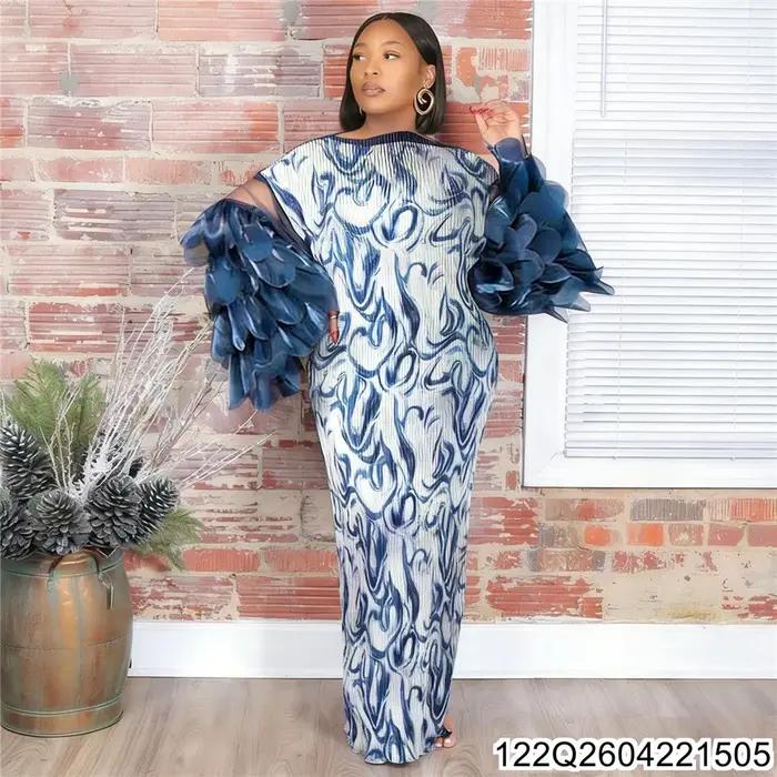 Nouvelle robe plissée transparente Issey Miyake 2026 pour femmes européennes et américaines 122Q26042215