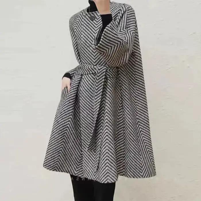 Manteau en laine feutrée haut de gamme pour femme, motif à chevrons, style Hepburn, niche, début du