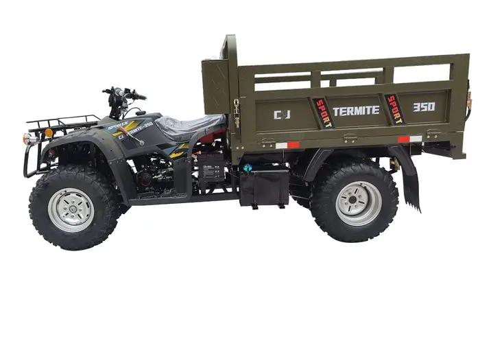 Quad tout-terrain ATV agricole avec remorque pour travaux difficiles et randonnées en tout-terrain