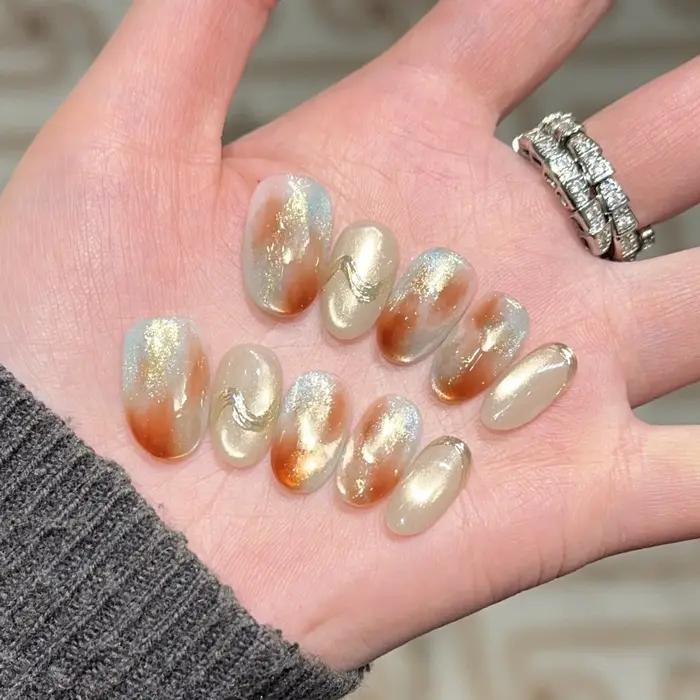 10 pièces or oeil de chat ovale à la main presse sur ongles 3D fleur faux
