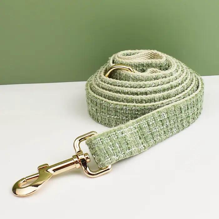 Ensemble collier et harnais vert citron pour chien avec plaque nominative gravée sur mesure