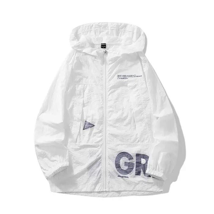 Manteaux de peau hommes grande taille 9xl 8xl poches d'été Protection solaire Uv respirant Ultra-léger coupe-vent à capu