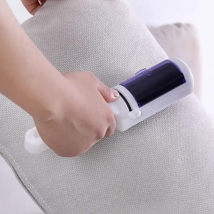 Brosse de nettoyage électrostatique pour vêtements meubles literie et sièges de voiture pour la maison le bureau et les voyages