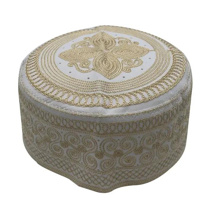 Chapeau musulman brodé en coton pour hommes chapeaux de prière islamiques pour Ramadan occasions spéciales traditionnels et modernes