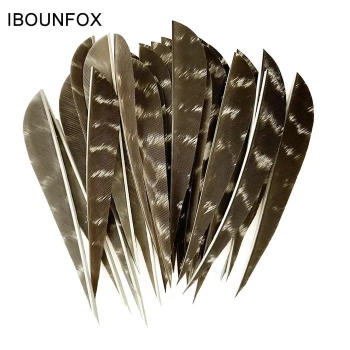 50 pièces IBOUNFOX plumes naturelles pour flèche en bois carbone 3/4/5 pouces plumes de tir à l'arc