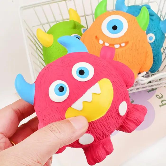 Jouet interactif pour chien Monstre Cyclope couineur