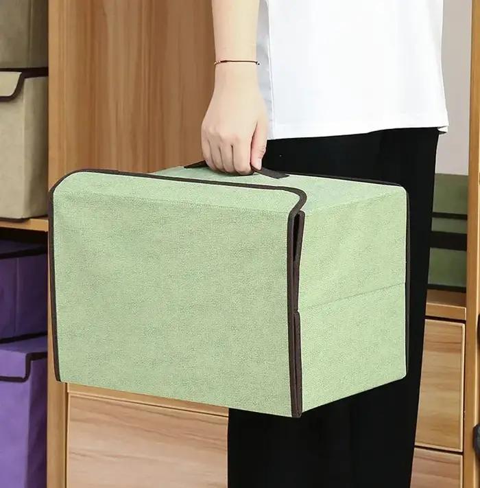 Boîte de rangement pour vêtements