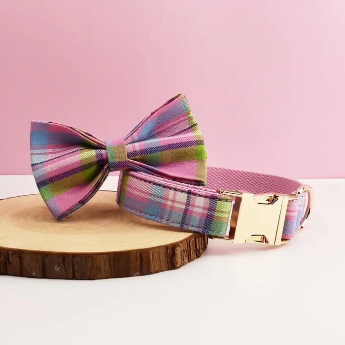 Ensemble collier et laisse pour chien à carreaux