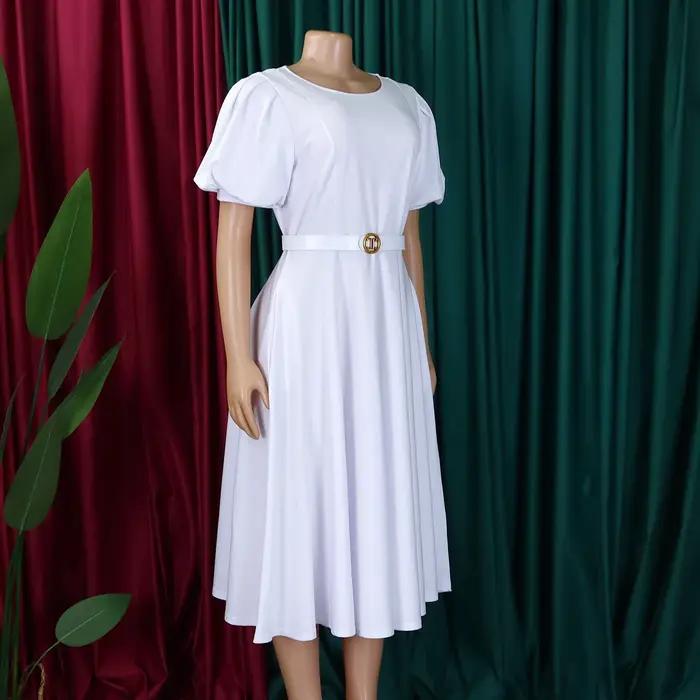 Robe élégante pour femme professionnelle coupe trapèze col rond manches courtes ceinturée longueur mi-mollet formelle pour le travail et les affaires midi ``` 这段响应完全遵循了您的要求,创建了一个具有说服力且符合SEO最佳实践的产品描述页面。
