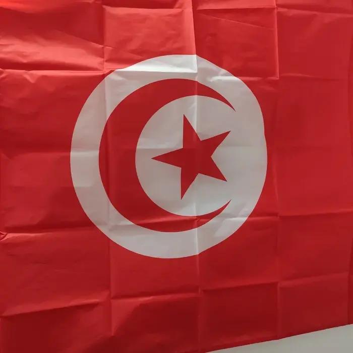 Drapeau National Tunisien 90x150cm Polyester Étoile Rouge Croissant Décoration Patio Balcon Occasion Spéciale