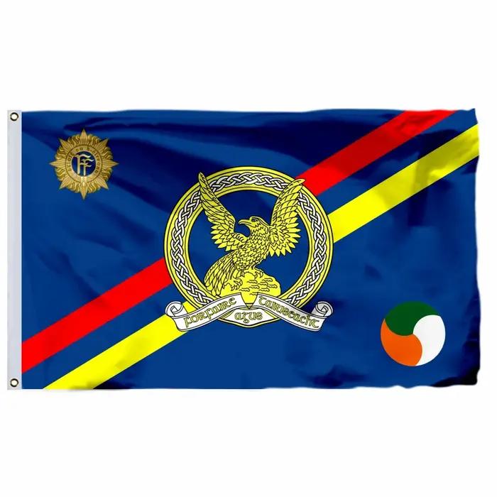 Drapeau militaire d'Irlande Bannière de l'armée 100D Polyester 90 x 150 cm 3 x 5 pieds Impression double face Drapeaux