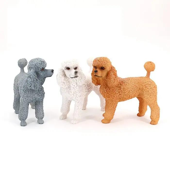 Simulation de figurine de chien pudel, décoration de la maison