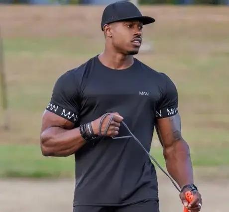 Nouveau T-shirt de compression pour homme 2026
