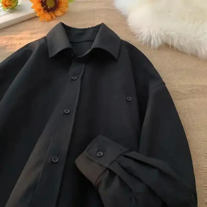 Vêtements pour hommes bleu clair à manches longues boutonné chemise poche ample chemisier en coton décontracté