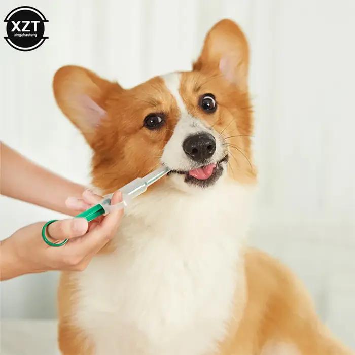 Seringue de médicaments pour animaux de compagnie