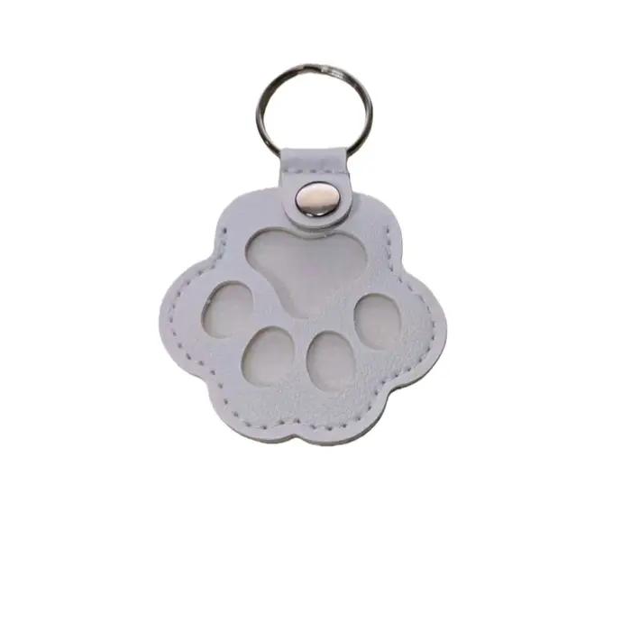 Porte-clés en poils de chien