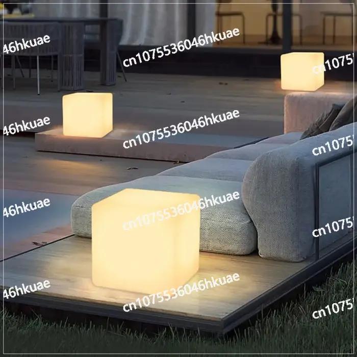 Tabouret carré lumineux solaire imperméable extérieur, meubles lumineux photovoltaïques KTV