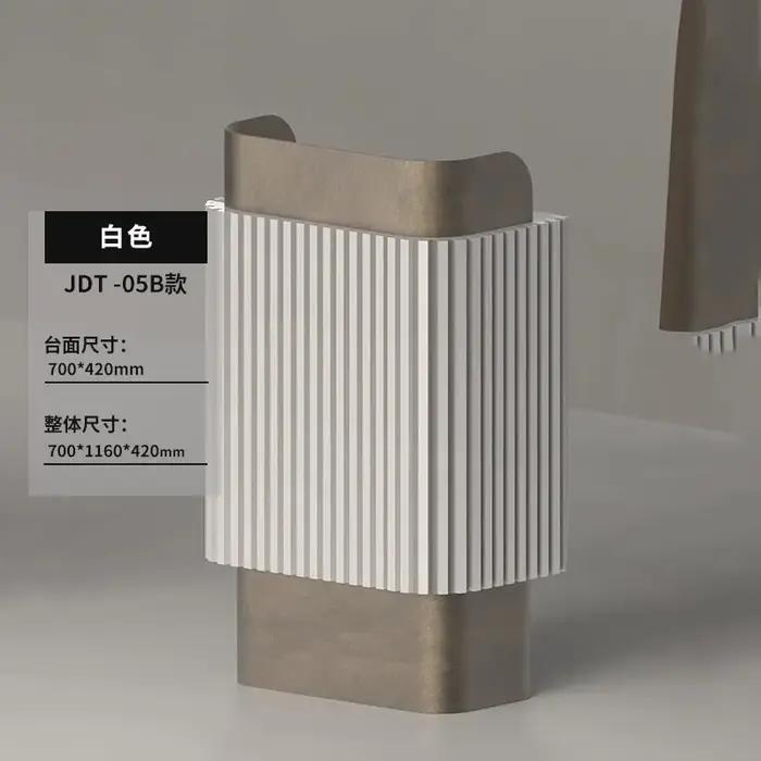 Comptoir d'accueil simple et moderne pour restaurant, en acier inoxydable, postes de travail de cais