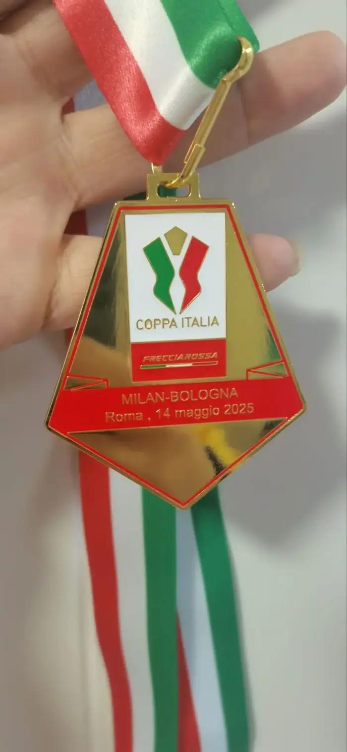 Médaille des champions Coppa Italia 2025 dorée avec ruban pour collection et cadeaux pour fans de football