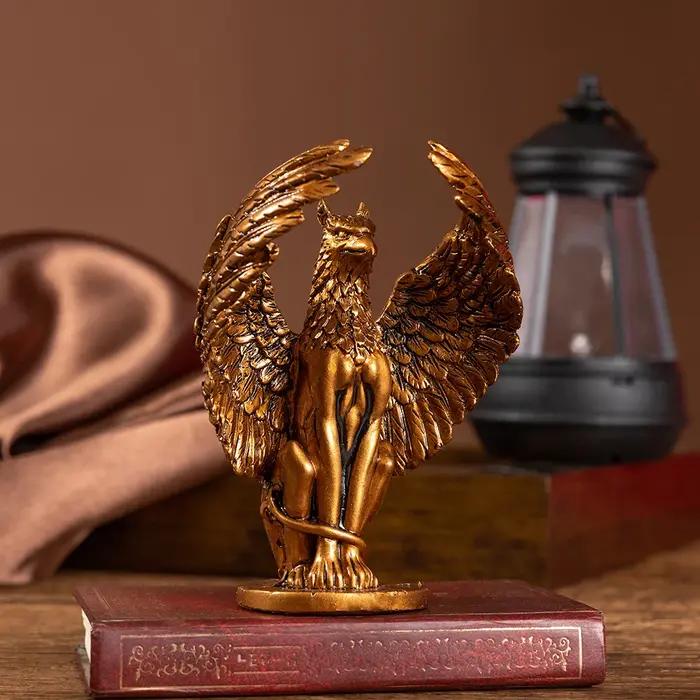 Petite statue en résine or motif griffon décoration de bureau cadeau occasion spéciale noël halloween sphinx légendaires