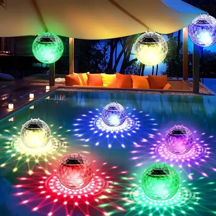Lampes flottantes solaires piscine LED étanche énergie solaire multicolore changeante lampe à dérive