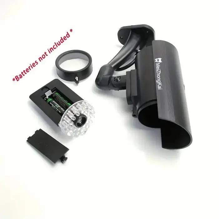 Caméra de sécurité factice avec lumière clignotante rouge LED pour extérieur intérieur résistante à la pluie rechargeable design moderne pour maison jardin magasin occasions spéciales