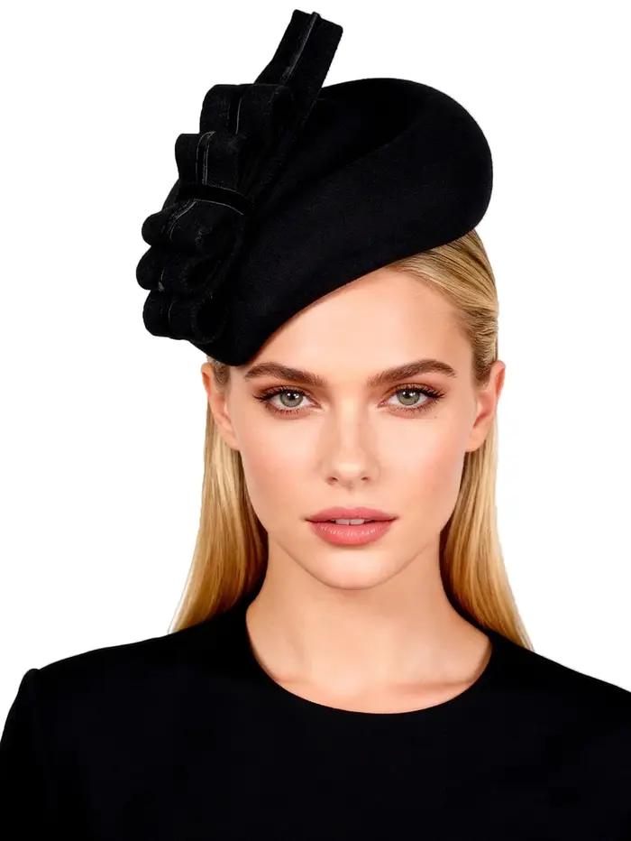 Chapeaux fascinateurs en feutre de laine noire FS élégants pour mariage, cérémonie, thé, cocktail, église avec nœud occasions spéciales femmes