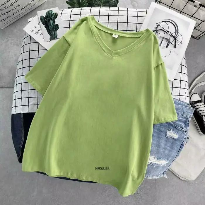 T-shirt manches courtes col V femme en coton noir pour grandes tailles occasions estivales et décontractées